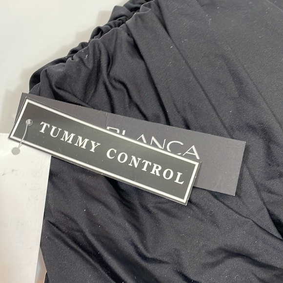 La Blanca One Piece Swimsuit Size 12 NWT Black One Shoulder Tummy Control - Picture 8 of 14